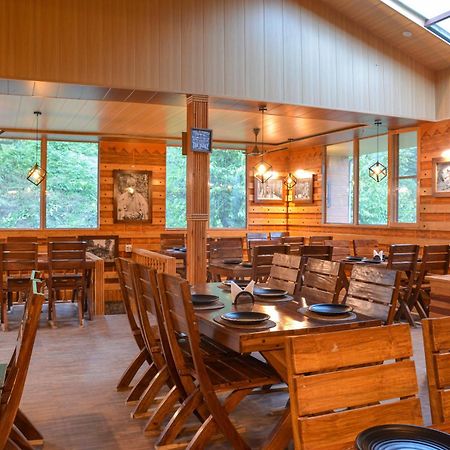 Tiger Fall Eco Resort Chakrāta Dış mekan fotoğraf