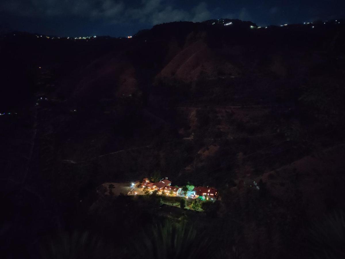Tiger Fall Eco Resort Chakrāta Dış mekan fotoğraf