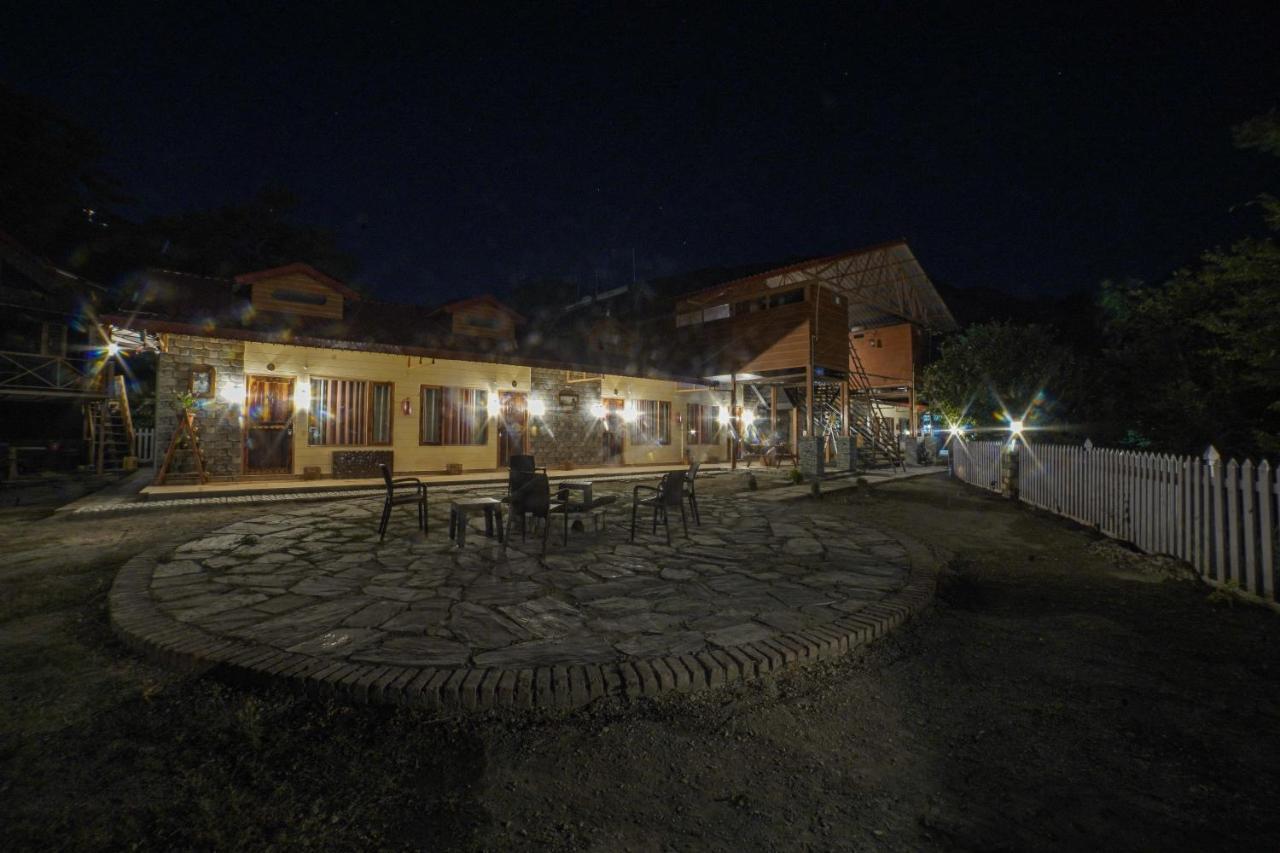 Tiger Fall Eco Resort Chakrāta Dış mekan fotoğraf